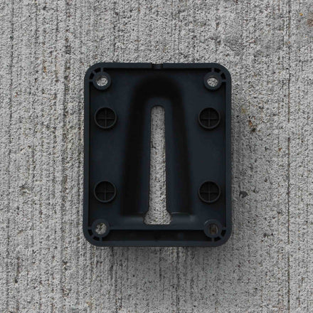 Skipper Barrier Wall Receiver Clip