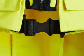 SnickersVests_Integrated Belt