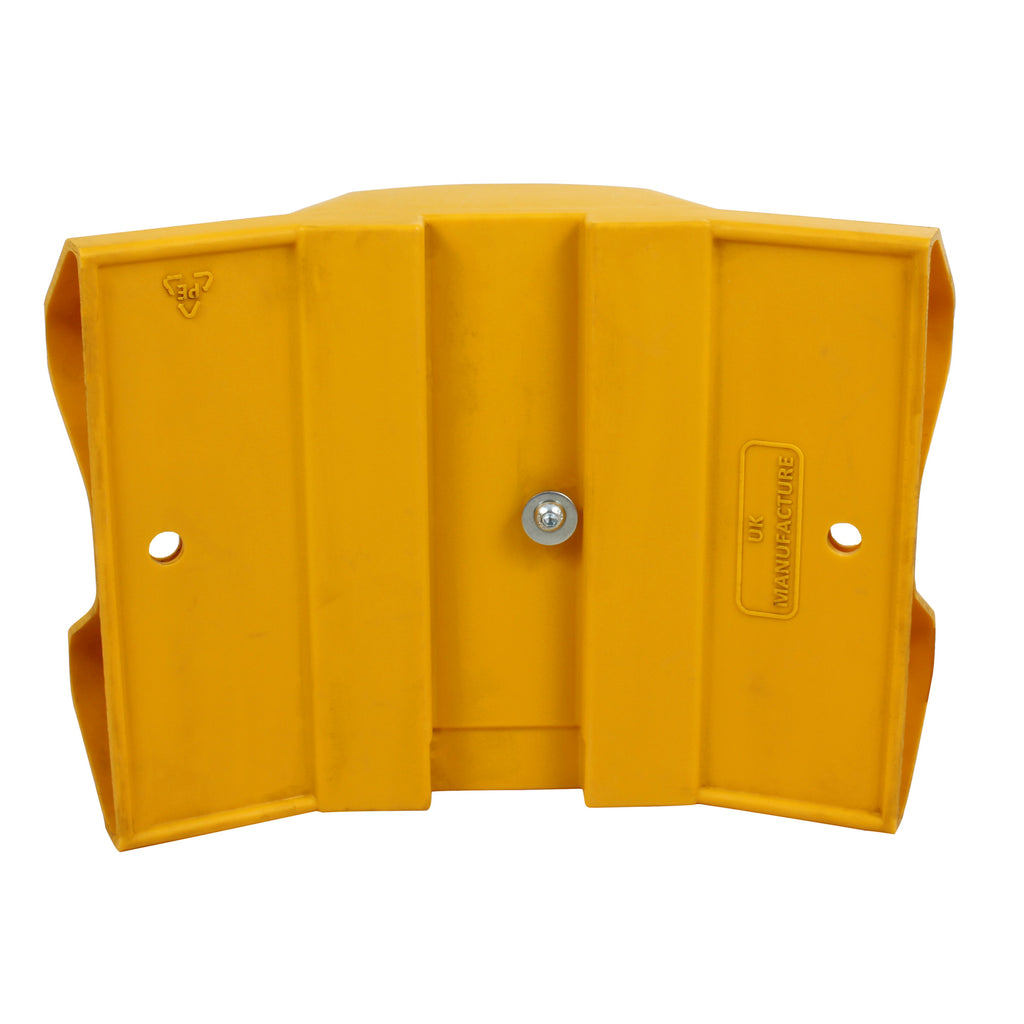 Yellow Plastic 135° External Armco Barrier Corner Section