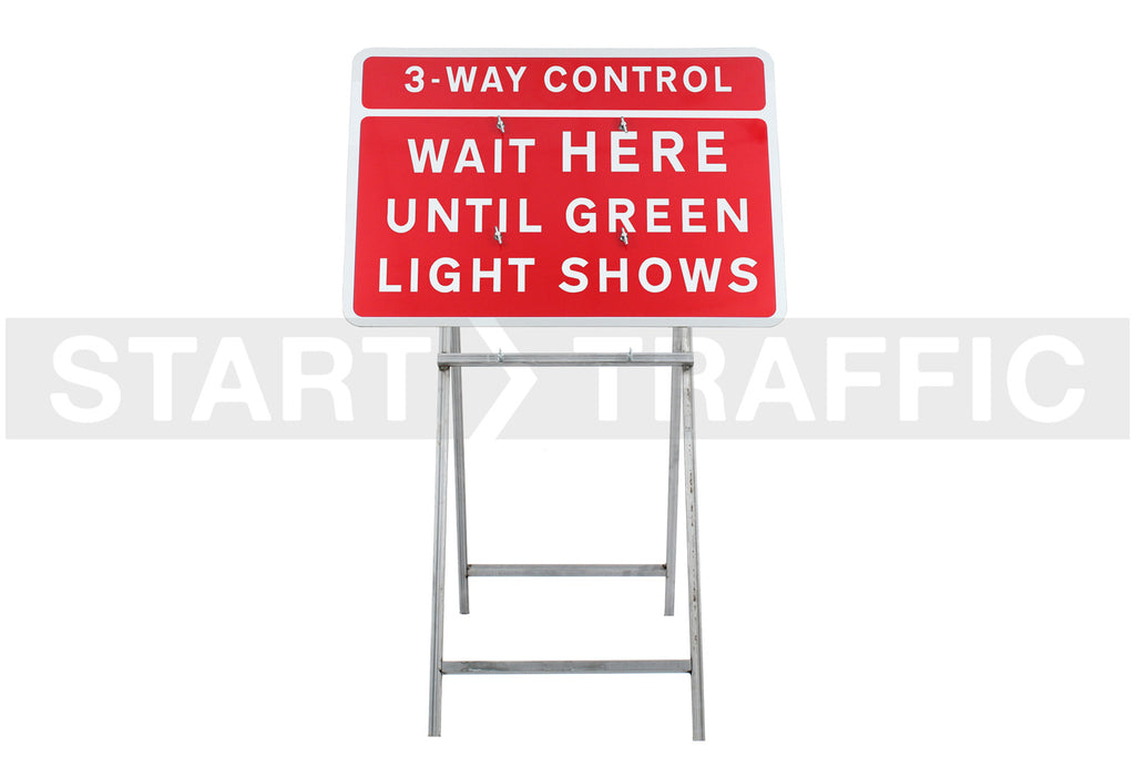 3-Way Control Wait HERE Until Green Light Shows Sign Diagram 7011.1 | Quick Fit (face only) | 1050x750mm