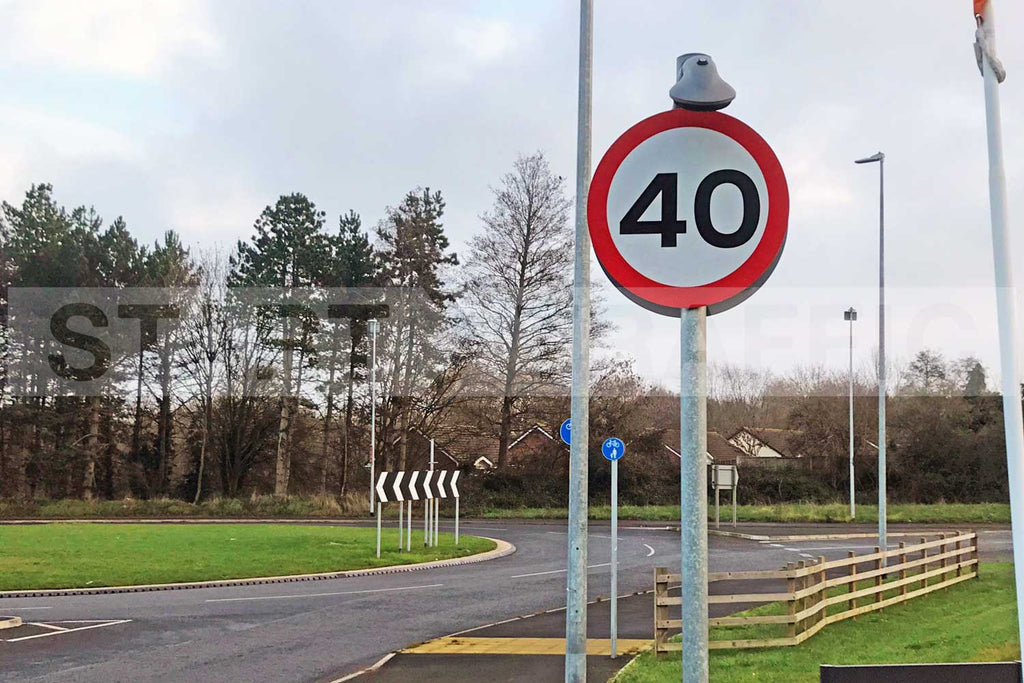 40mph Speed Limit Sign, Post Mounted Diagram 670 R2/RA2