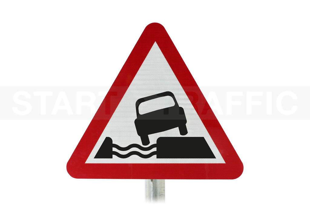 Watercourse Alongside Road Post Mounted Sign - 555.1 R2/RA2 (Face Only)