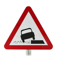 Soft Verges Ahead Post Mounted Sign - Diagram 556.1 R2/RA2 (Face Only)