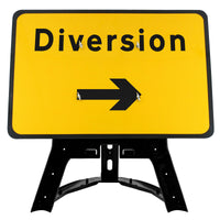 Diversion Right Arrow Sign QuickFit EnduraSign Dia 2702| 1050x750mm