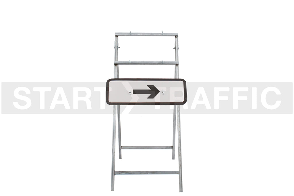 Arrow Left or Right Sign Quick Fit Supp  (face only) | Dia. 573|  725x275mm