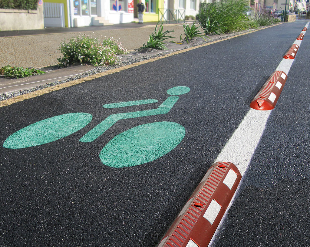 Procity Cycle Lane Separator - Recycled Rubber