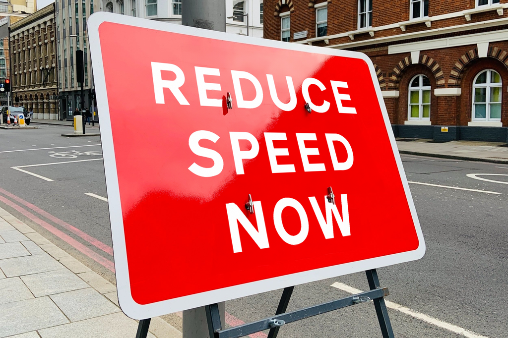 Reduce Speed Now ' Dia 511 | Quick Fit Sign (Face Only) | 1050x750mm