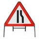 Road Narrows Right Sign - Zintec Metal Sign Dia 517 Face | 750mm