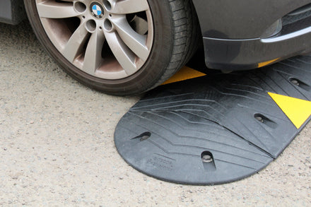 SiteCop Standard 70mm Rubber Speed Bump - Fixings Included