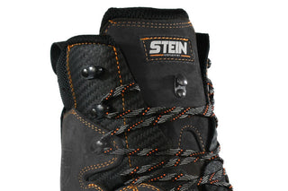 SteinChainsawBoots_Double-Riveted Speed Lace System