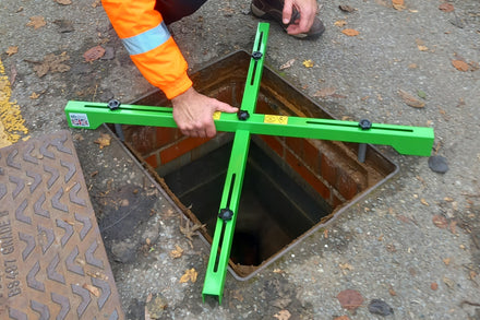 Manhole Guardian™ - Open Manhole Safety Frame