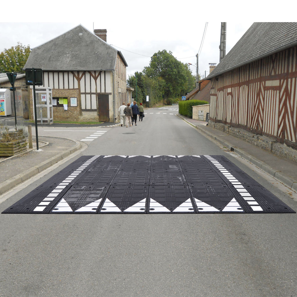 Traffic - Line 2 Part Adhesive for Speed Tables and Cushions - 7kg