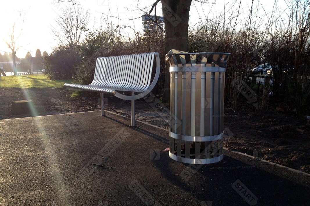Autopa Rockingham Bench With Backrest and Steel Flared Bin