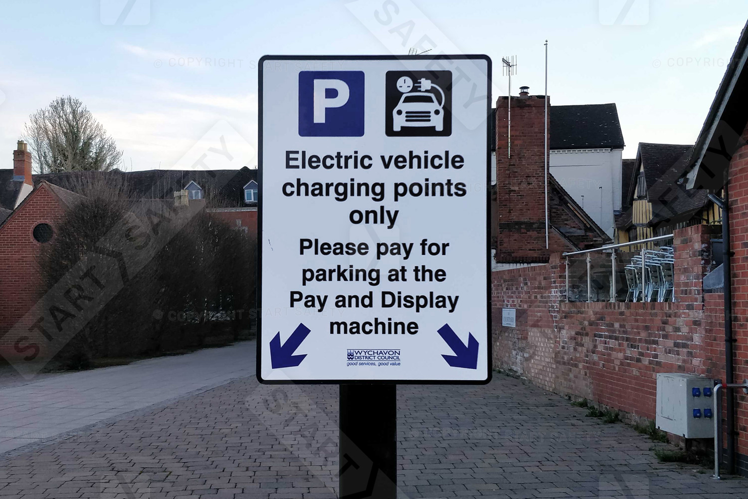 Reserved electric car rechargng point sign
