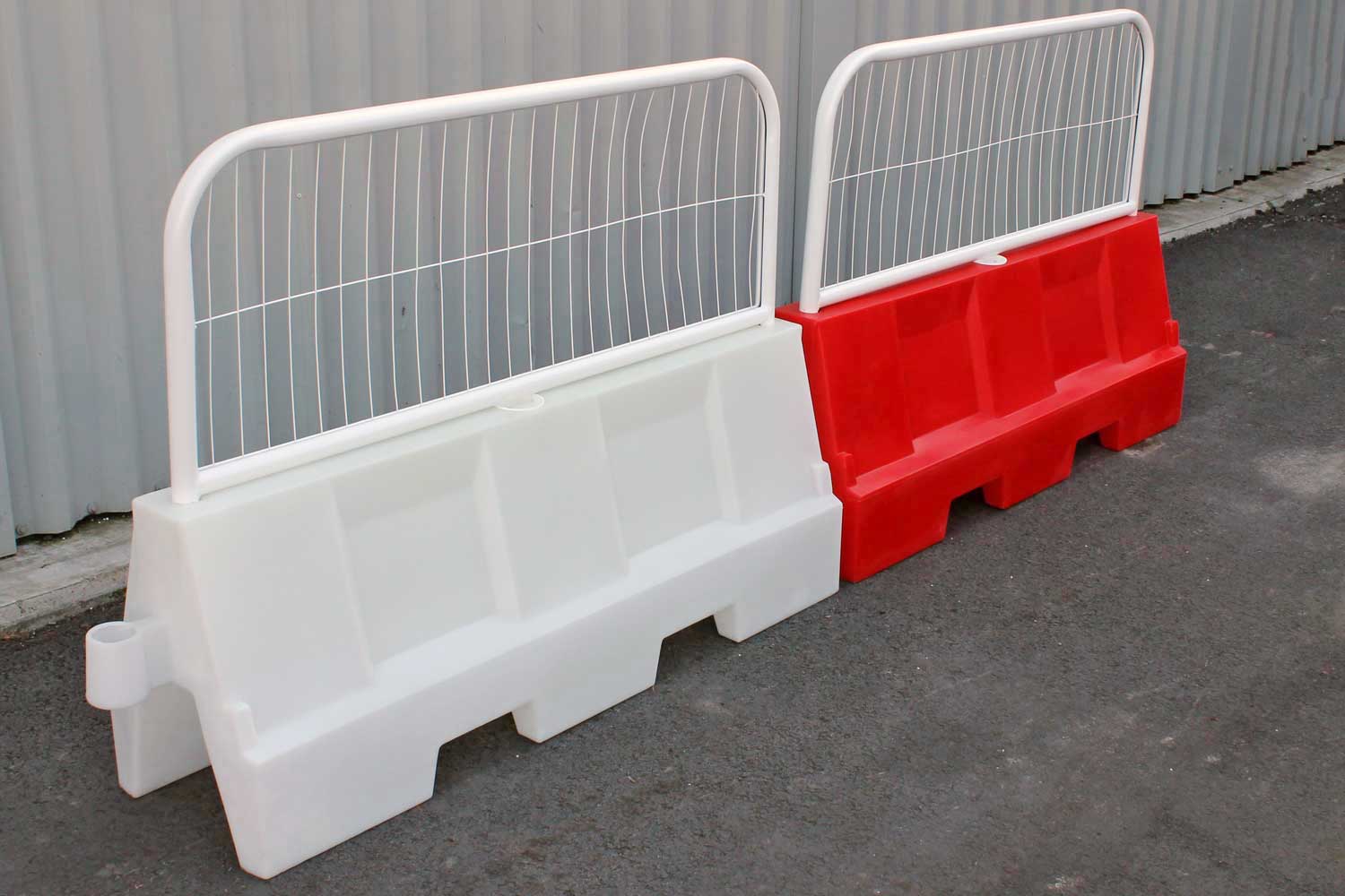 Evo 1.5m Barriers with Mesh