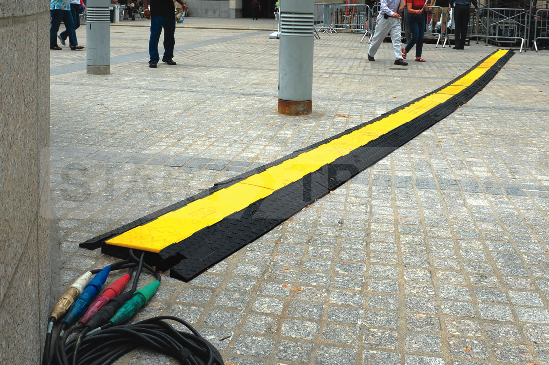 Cable Ramp Installed In A Pedestrian Area