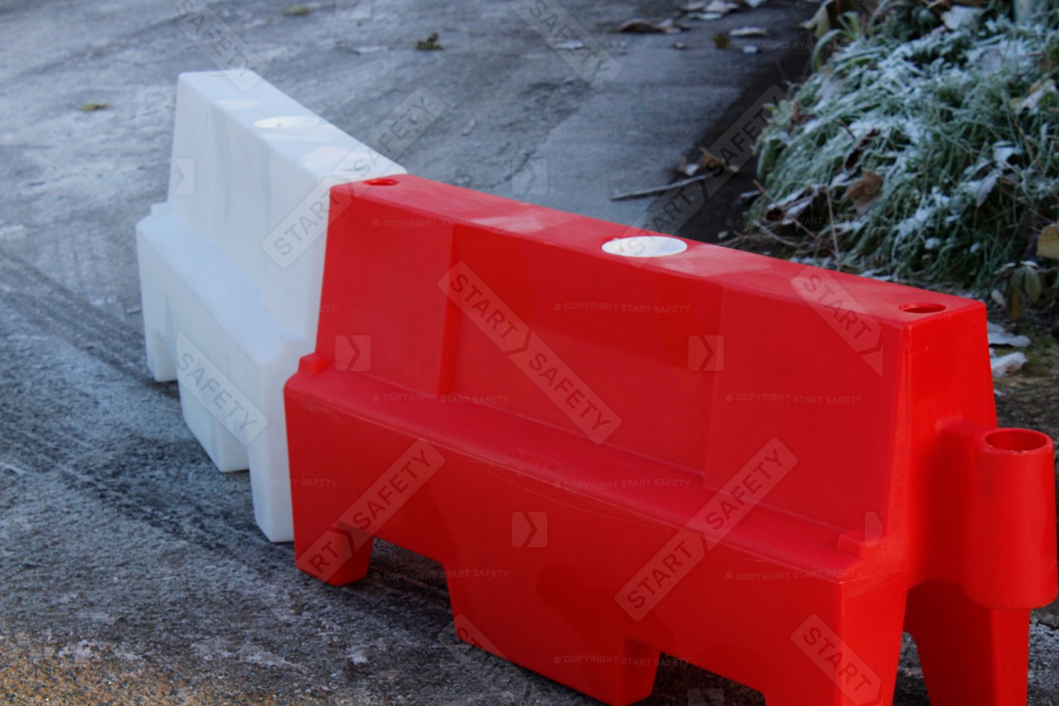 Oaklands EvoGator 500mm Tall Water Filled Barrier On The Road