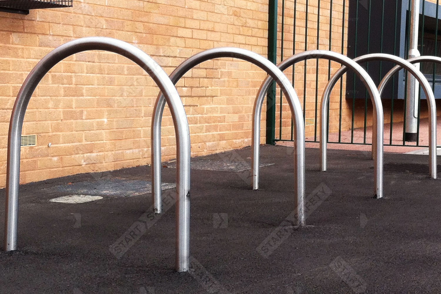 Autopa Kirby Bike Stand Stainless Steel Finish