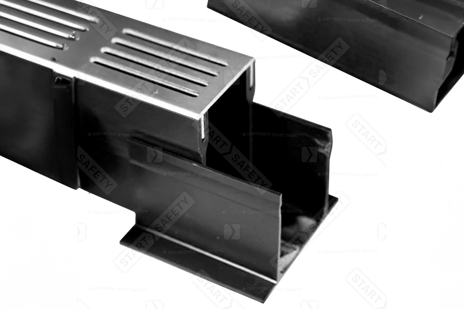 Alusthetic Threshold Drainage Channel Connector With Bottom Outlet