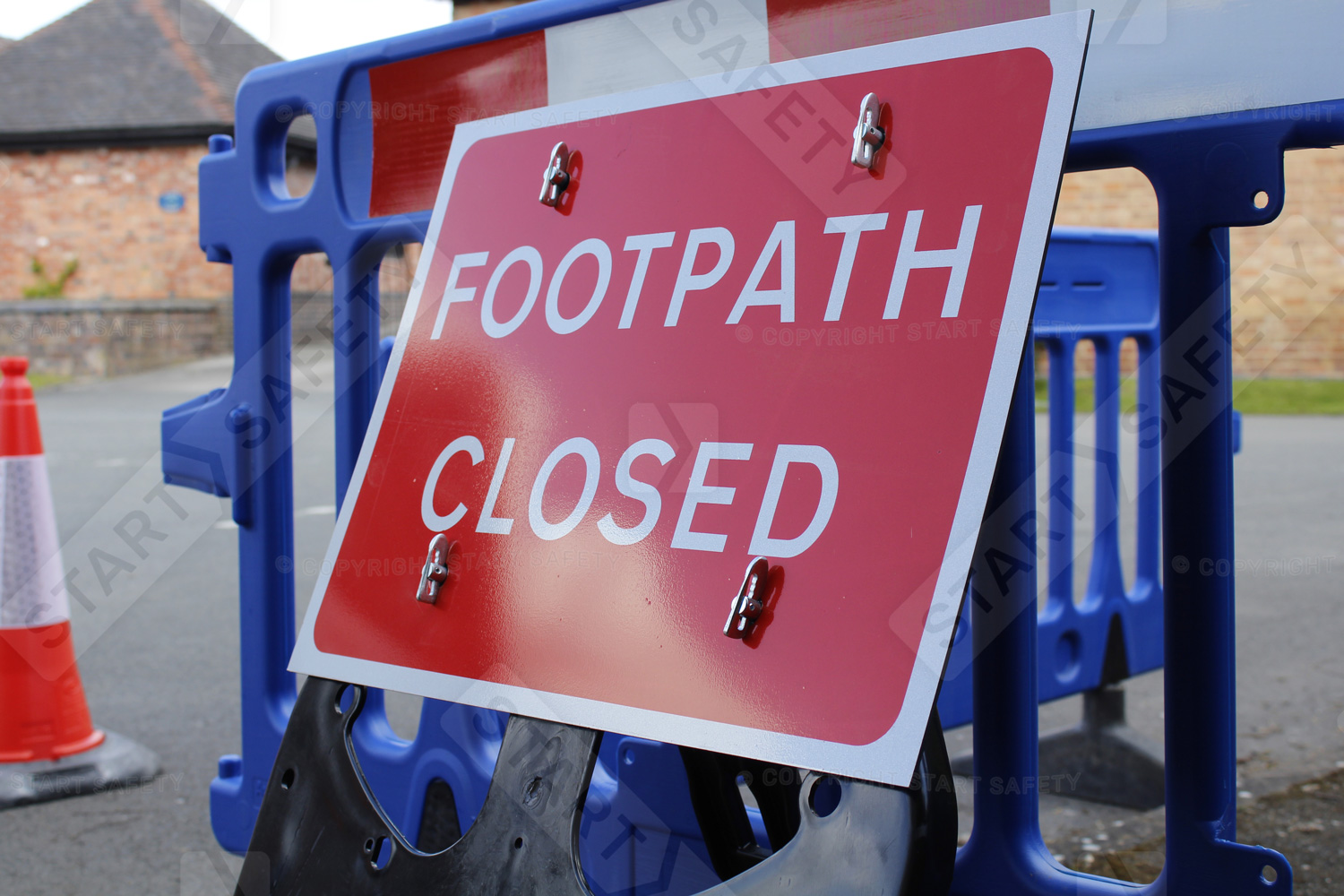 Footpath Closed Endurasign In Use