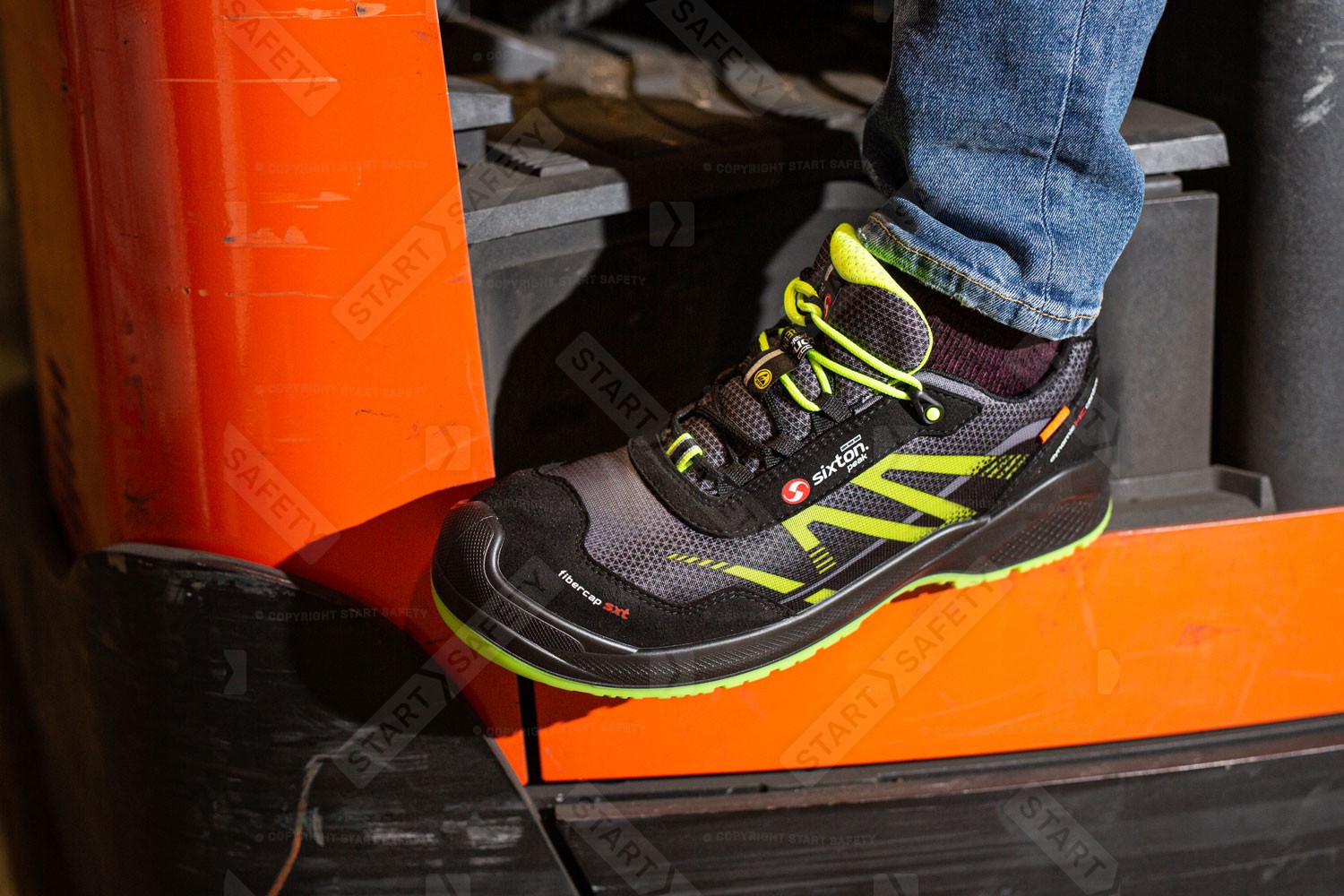 Sixton Resolute Tempra Safety Trainer