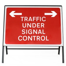 Traffic Under Signal Control Sign - Zintec Metal Sign Dia 7021 Face | 1050x750mm