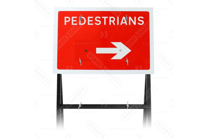 'Pedestrians' With Reversible Arrow Quick Fit Sign DIA 7018  600x450mm (face only)