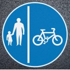 Cycles & Pedestrian Route Cyclists Keep Right Preformed Thermoplastic Road Marking
